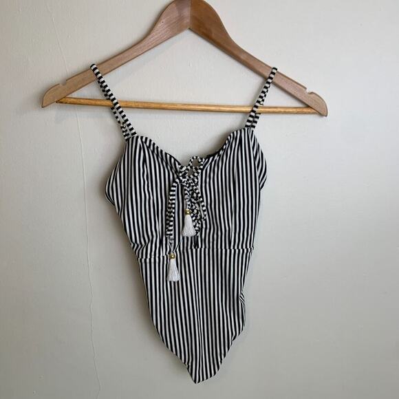 Free People x Amuse Society XS Black Striped Cheeky One Piece Swimsuit French - Picture 5 of 14